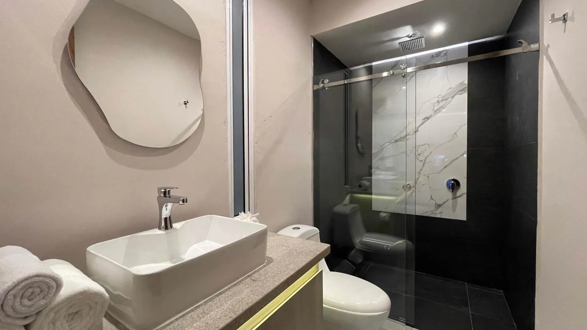 Nayfer Suites Playa del Carmen